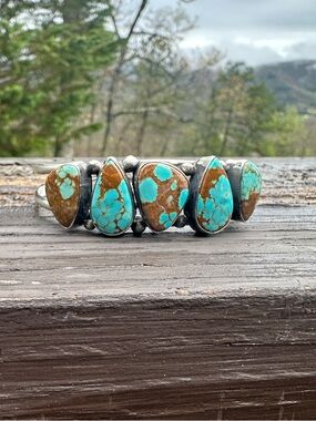 Navajo Augustine Largo Mine #8 Turquoise 5 Stone & Sterling Silver Cuff